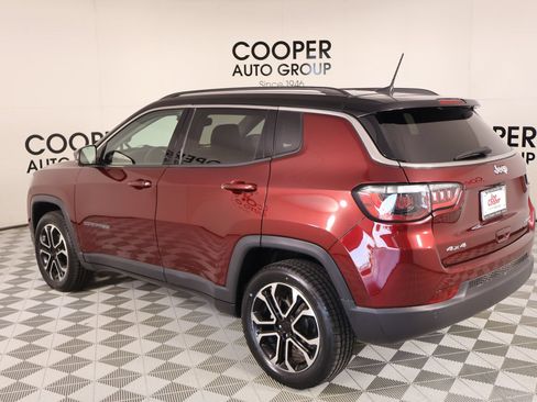 Used 2022 Jeep Compass Limited AWD/4WD image 21