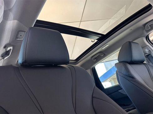 Certified 2025 Acura MDX FWD image 15