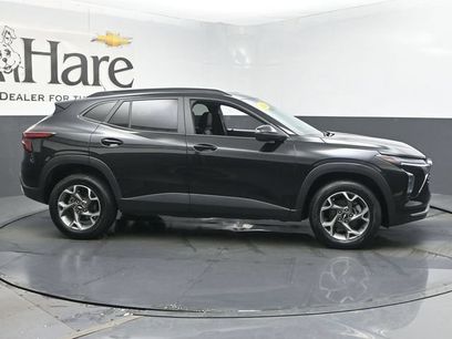 Used 2025 Chevrolet Trax LT