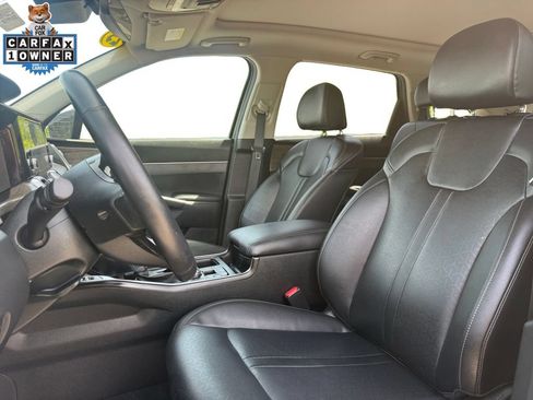 Certified 2023 Kia Sorento X-Line EX AWD/4WD image 9