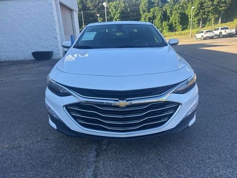 Used 2021 Chevrolet Malibu LT FWD image 5