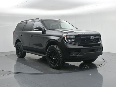 New 2025 Ford Expedition Active image 69