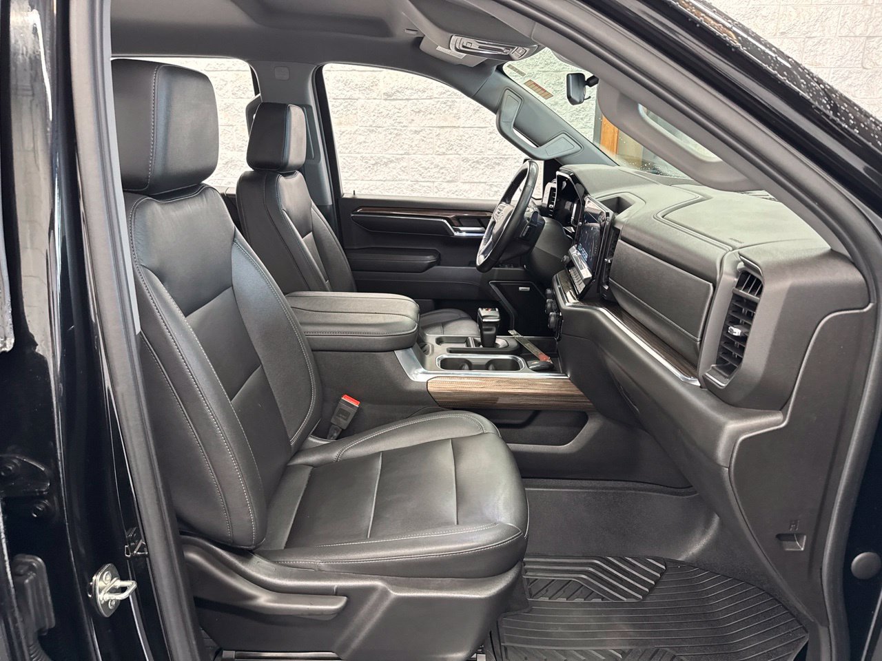 Used 2023 Chevrolet Silverado 1500 RST w/ RST All Star Premium Package AWD/4WD image 50