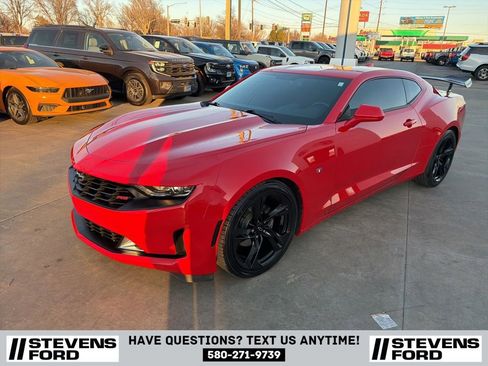 Used 2024 Chevrolet Camaro LT w/ RS Package image 8