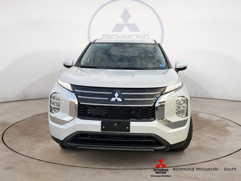 New 2026 Mitsubishi Outlander ES AWD/4WD image 8