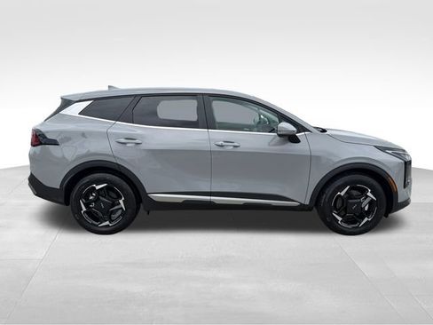 New 2026 Kia Sportage EX FWD image 8