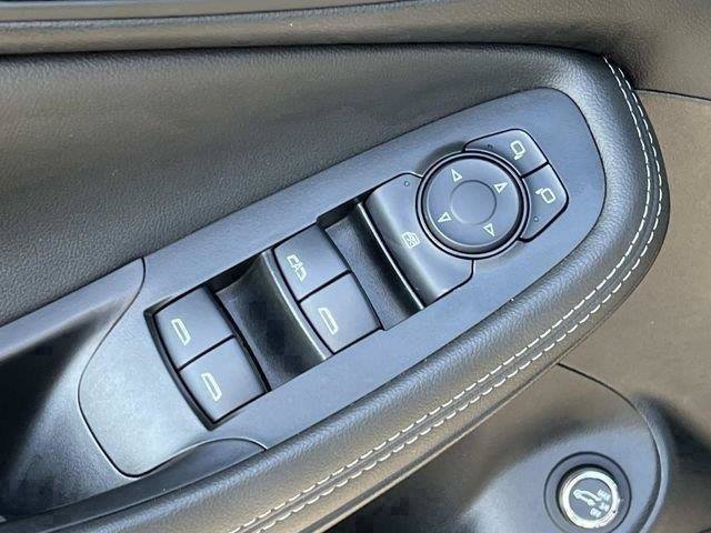 Certified 2024 Buick Encore GX Sport Touring w/ Advanced Technology Package FWD image 18