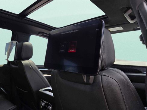 Used 2024 GMC Yukon Denali w/ Advanced Technology Package RWD image 19