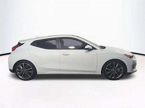 Used 2020 Hyundai Veloster 2.0 Premium FWD image 4