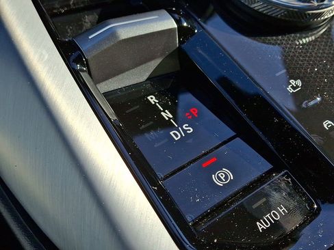 New 2026 BMW X3 xDrive30 w/ Premium Package image 13