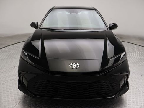 Certified 2026 Toyota Camry SE FWD image 5