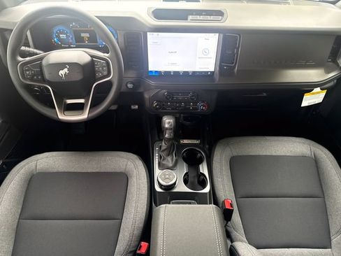 New 2026 Ford Bronco 4-Door AWD/4WD image 11