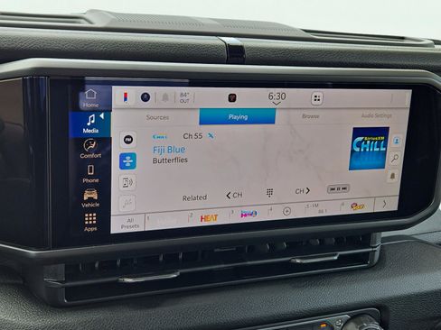 New 2025 Jeep Gladiator Sport image 26