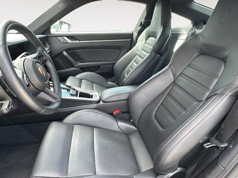 Used 2025 Porsche 911 Carrera S RWD image 18