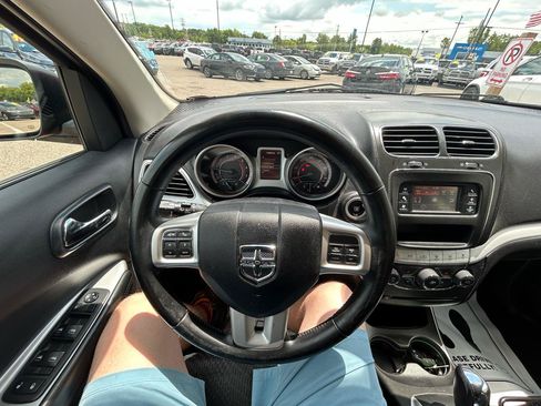 Used 2018 Dodge Journey SE w/ Connectivity Group FWD image 27