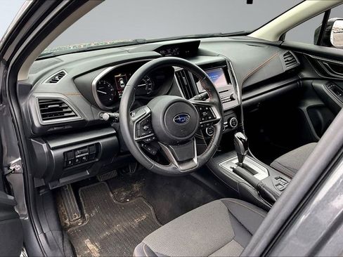 Used 2021 Subaru Crosstrek 2.0i Premium w/ Moonroof Package AWD/4WD image 14