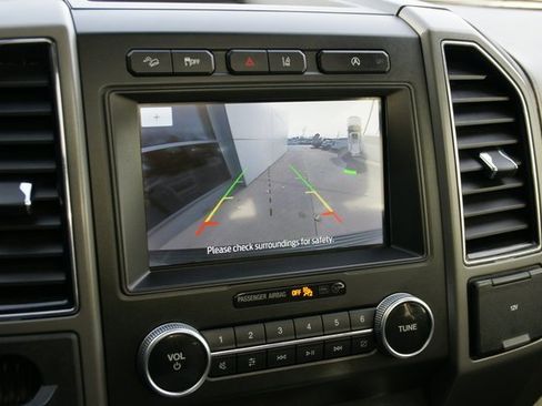 Used 2020 Ford Expedition XLT w/ Equipment Group 202A image 40