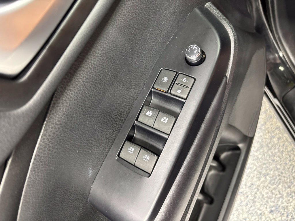 Used 2019 Toyota Highlander SE AWD/4WD image 37