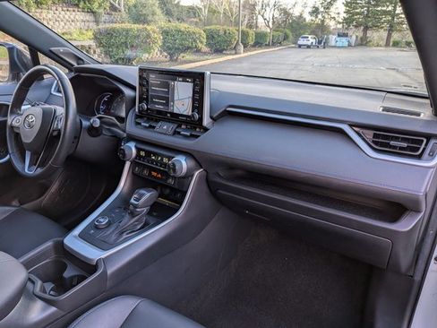 Used 2021 Toyota RAV4 XSE image 21