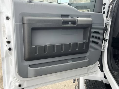 New 2026 Ford F650 2WD Regular Cab Super Duty image 6