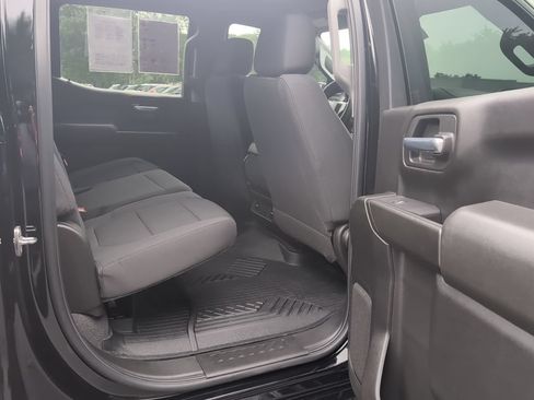 Used 2021 Chevrolet Silverado 1500 Custom Trail Boss AWD/4WD image 7