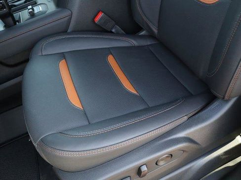 New 2026 GMC Sierra 1500 AT4 w/ AT4 Premium Package image 24