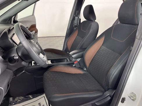 Used 2023 Nissan Kicks SR FWD image 20