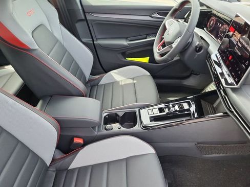 New 2025 Volkswagen GTI Autobahn image 17