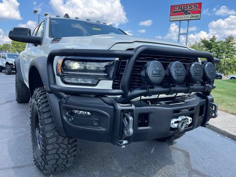 Used 2021 RAM 2500 Limited AWD/4WD image 71