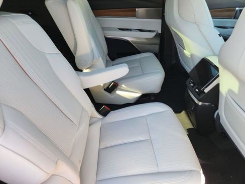 New 2026 Cadillac Vistiq Sport AWD/4WD image 23