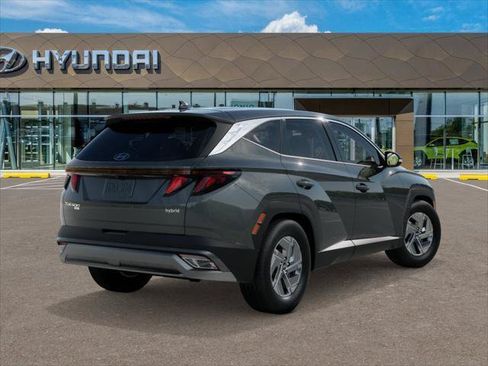 New 2026 Hyundai Tucson Blue SE FWD image 4