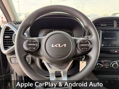 Used 2023 Kia Soul LX w/ Option Group 015 image 13