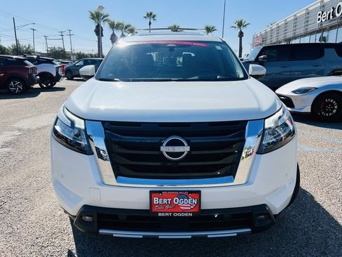 Certified 2023 Nissan Pathfinder Platinum w/ Cargo Package image 2