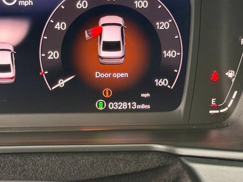Used 2024 Honda Accord EX image 19