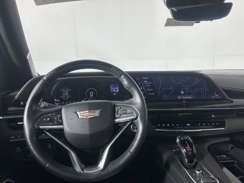 Used 2023 Cadillac Escalade ESV Sport w/ LPO, ONYX Package image 25