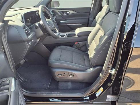 New 2026 Chevrolet Traverse LT w/ Midnight/Sport Edition image 24