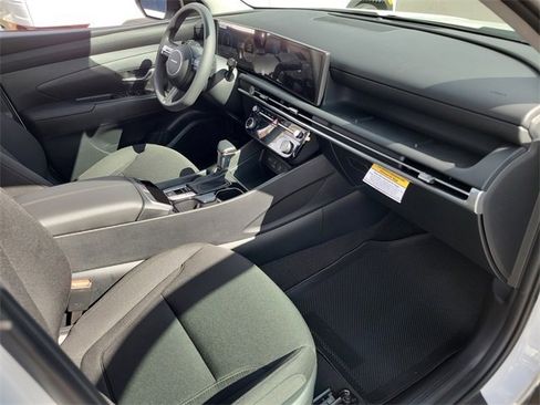 New 2026 Hyundai Tucson SEL image 14