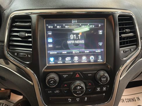 Used 2015 Jeep Grand Cherokee Overland image 20