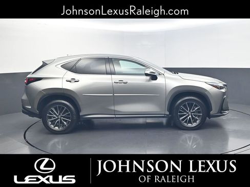 Used 2024 Lexus NX 250 FWD image 6
