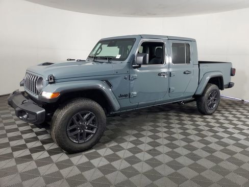 New 2026 Jeep Gladiator Sport image 8