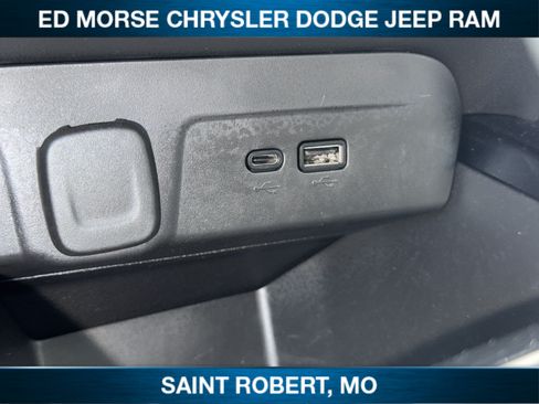 Used 2025 Chevrolet Trax ACTIV w/ Driver Confidence Package FWD image 19