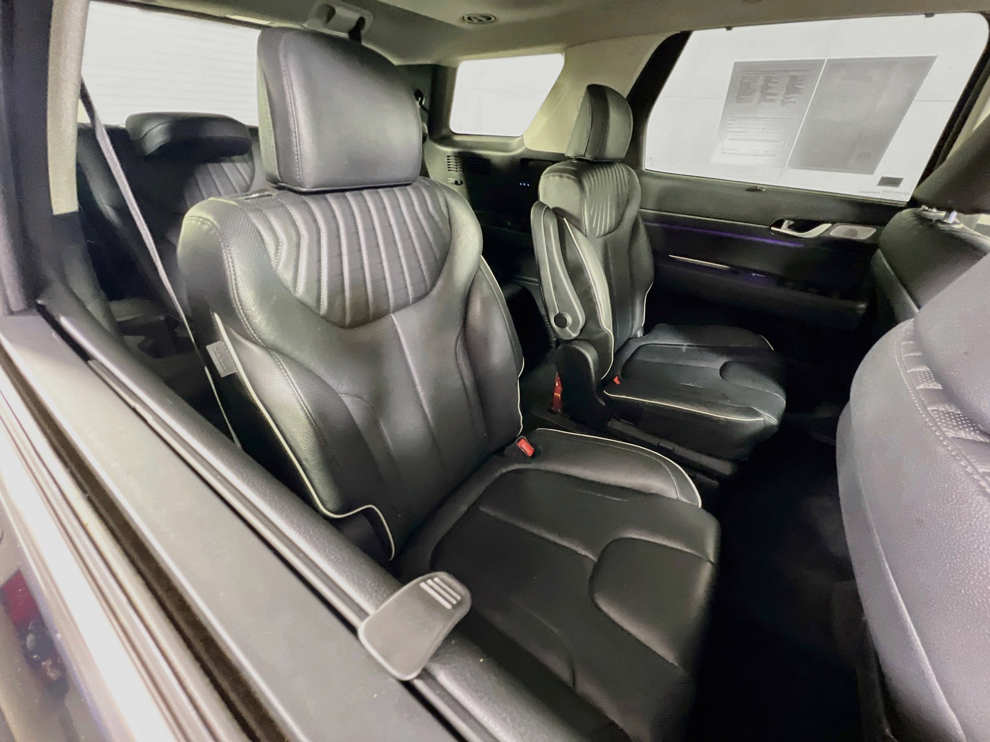 Used 2024 Hyundai Palisade Limited AWD/4WD image 28