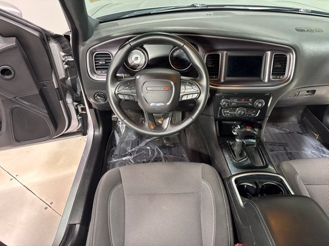 Used 2018 Dodge Charger SXT RWD image 13