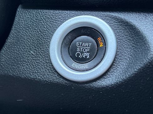 Used 2014 RAM 1500 Sport image 23