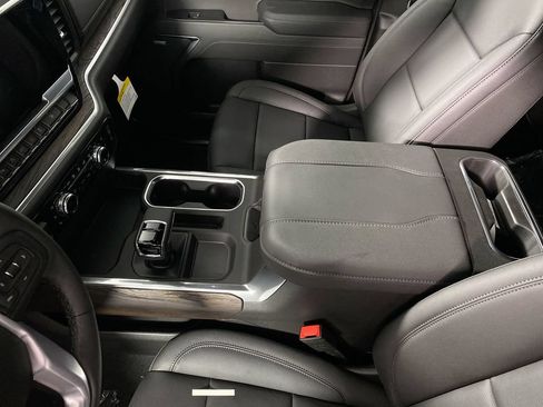 Used 2026 GMC Sierra 1500 SLT w/ SLT Premium Package AWD/4WD image 21