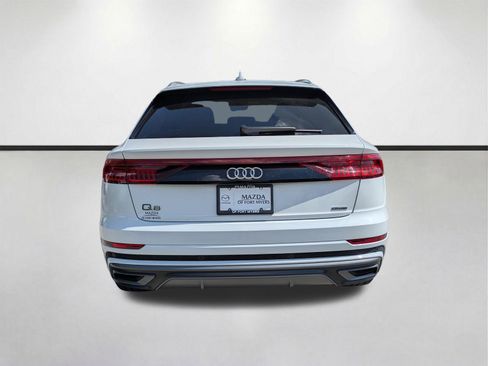 Used 2023 Audi Q8 Premium Plus AWD/4WD image 6