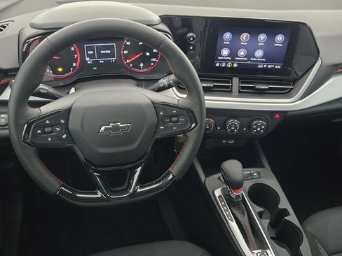 New 2026 Chevrolet Trax RS w/ Driver Confidence Package FWD image 29