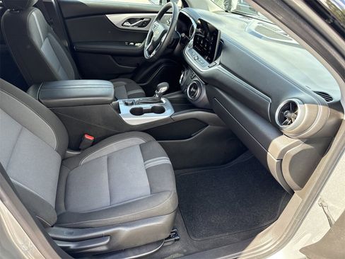 Used 2023 Chevrolet Blazer LT w/ Driver Confidence Package image 28