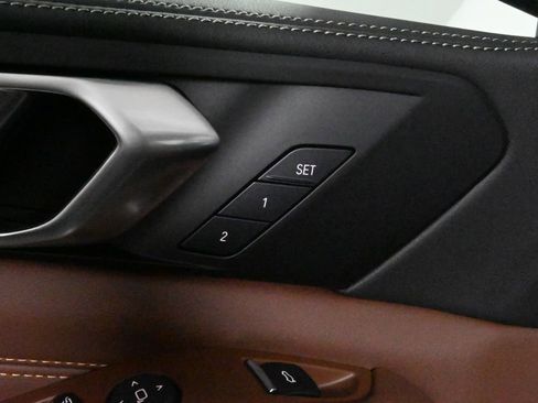 Used 2026 BMW X5 xDrive50e w/ M Sport Package image 31