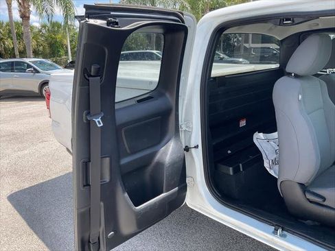 Used 2019 Toyota Tacoma SR RWD image 27